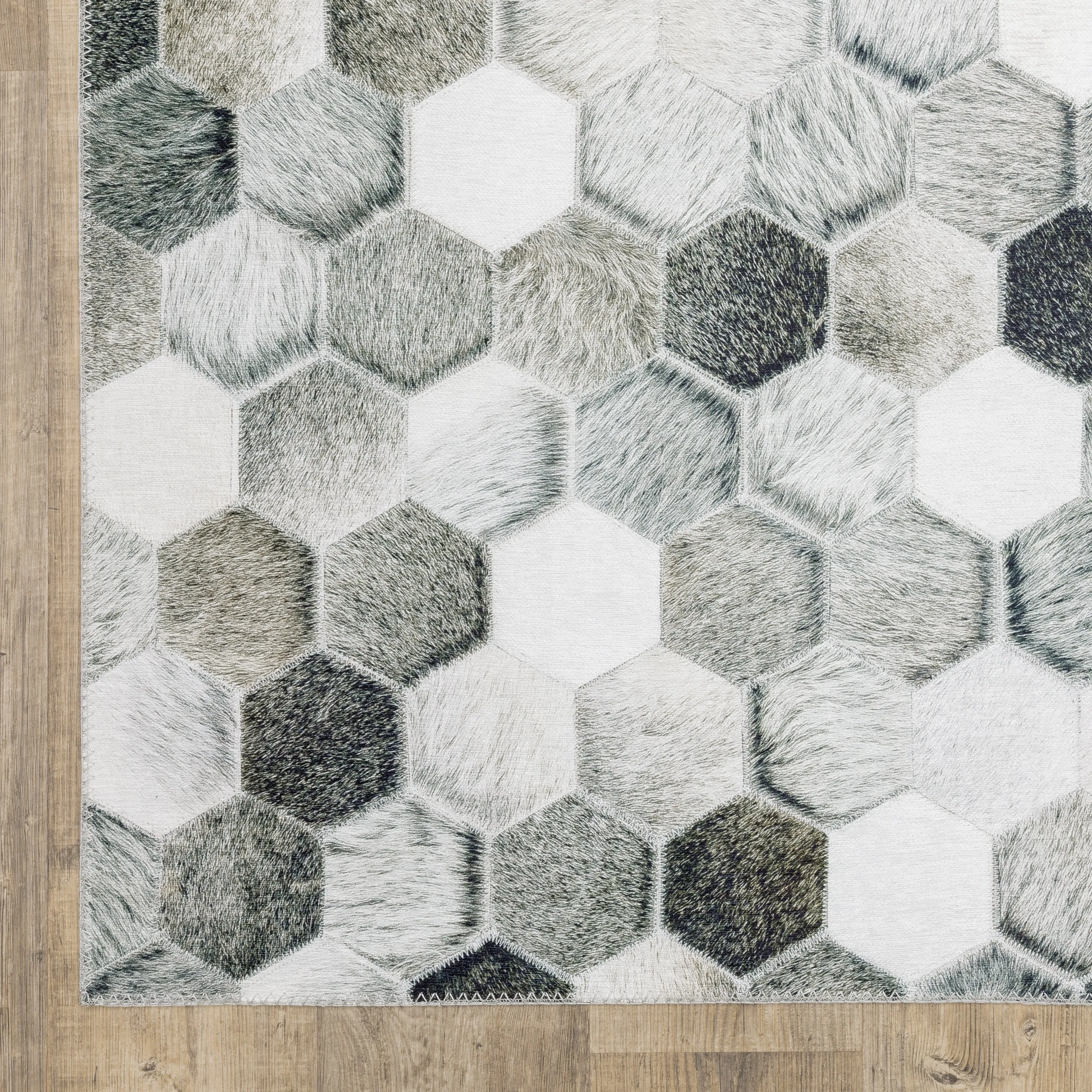Vista Home Montreux Geometric Animal Print Gray Area Rug