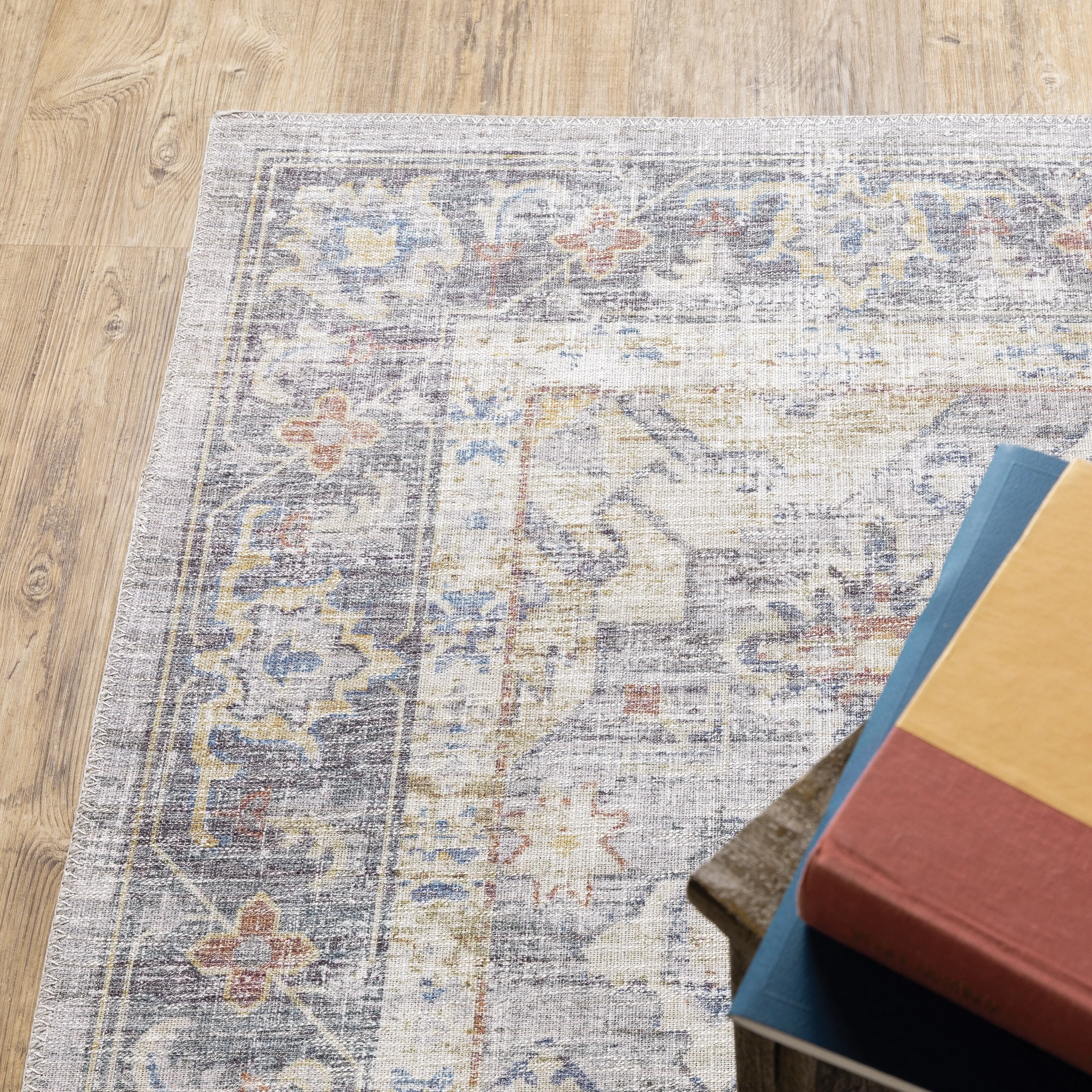 Vista Home Montreux Vintage Medallion Blue Area Rug