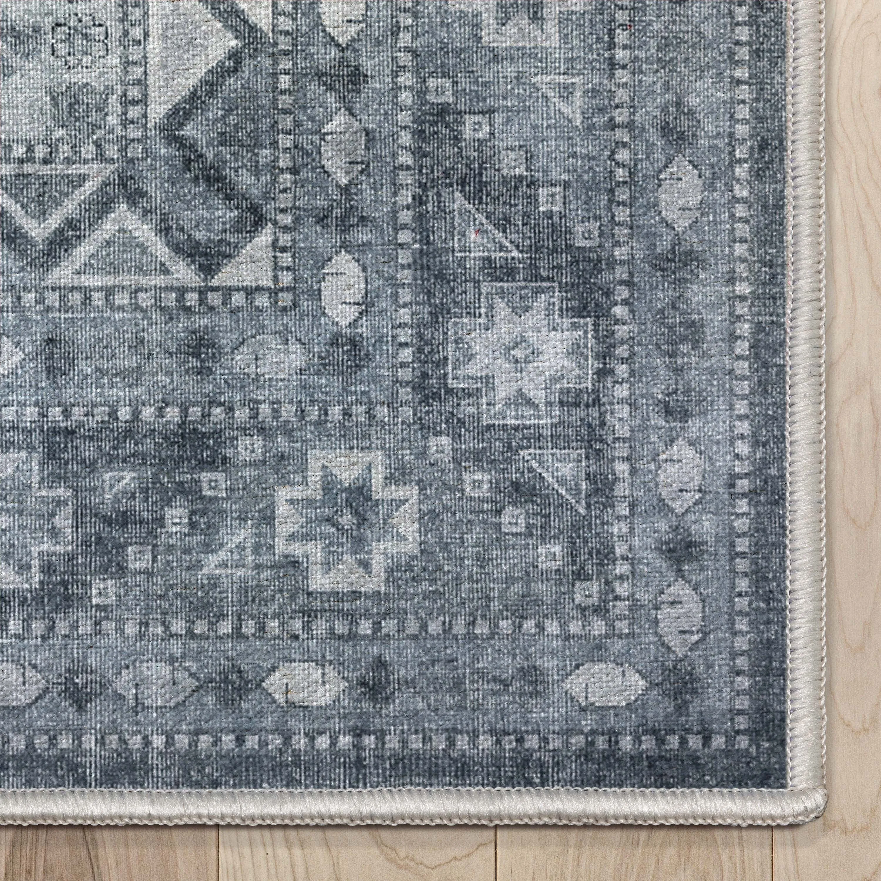 Well Woven Apollo Praha Tribal Machine Washable Area Rug