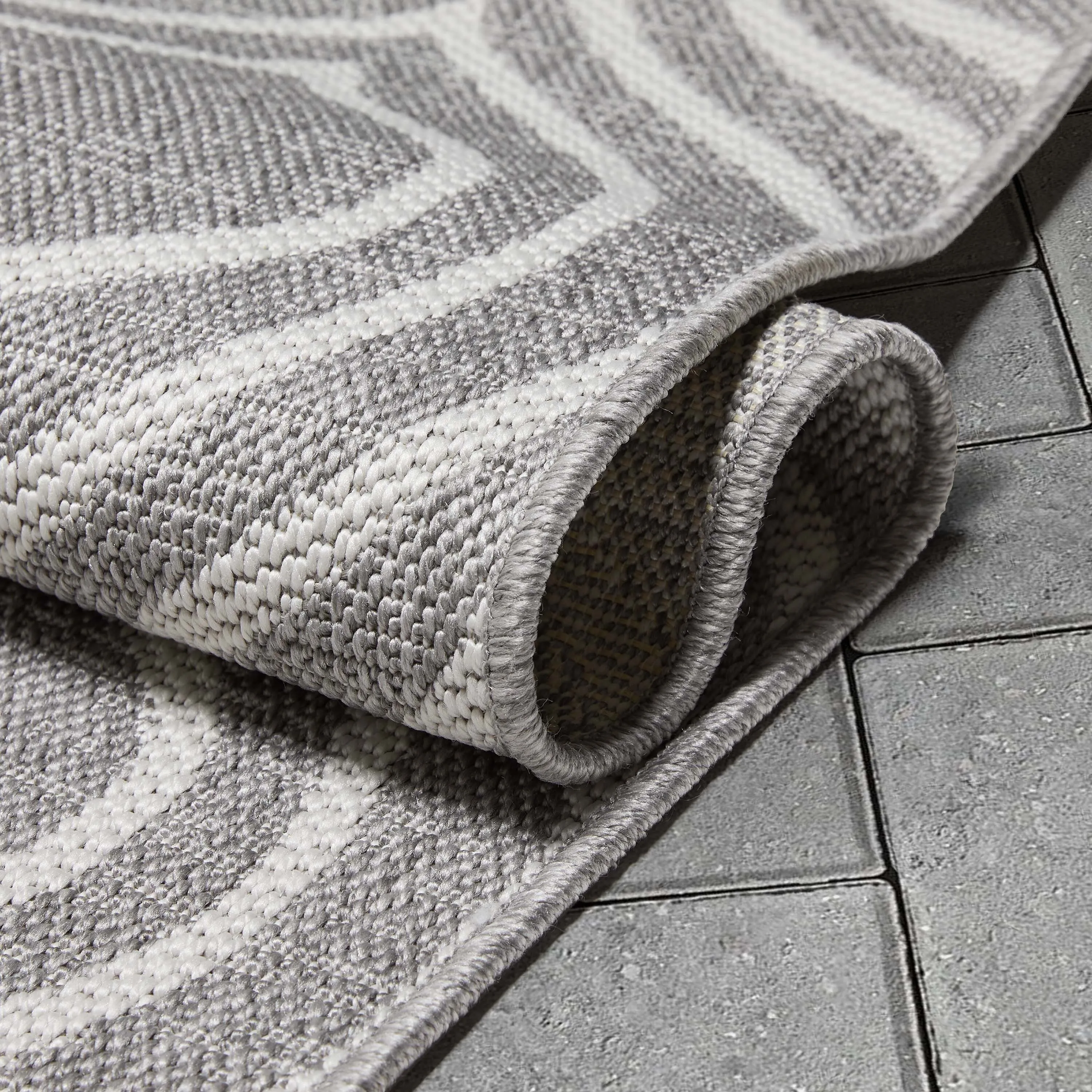 Well Woven Fallon Ludo Tribal Indoor Outdoor Area Rug