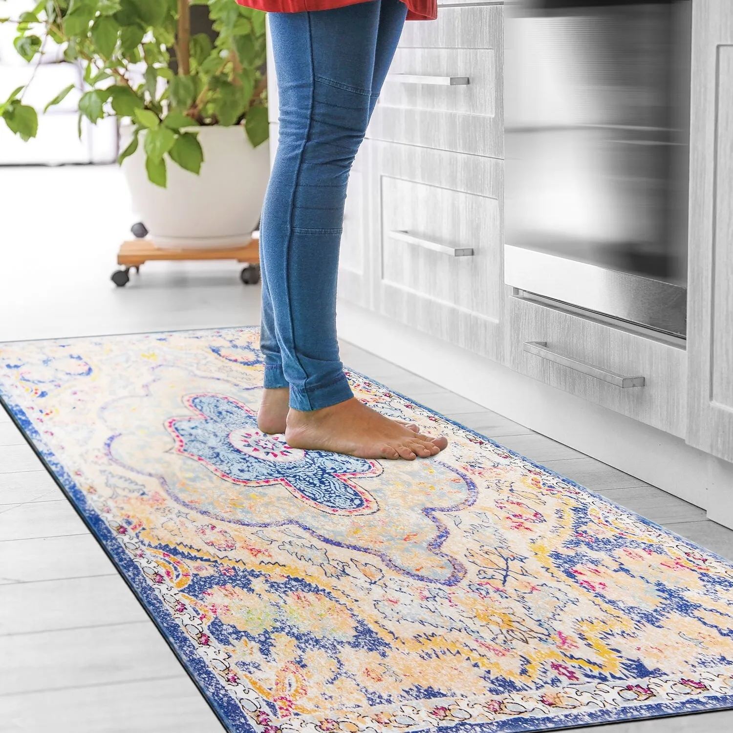 World Rug Gallery Distressed Bohemian Anti-Fatigue Standing Mat - 18x47