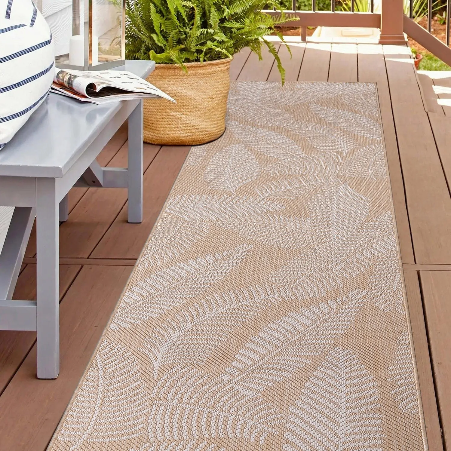 World Rug Gallery Distressed Palm Leaves Textured Flat Weave Indoor/Outdoor Area Rug