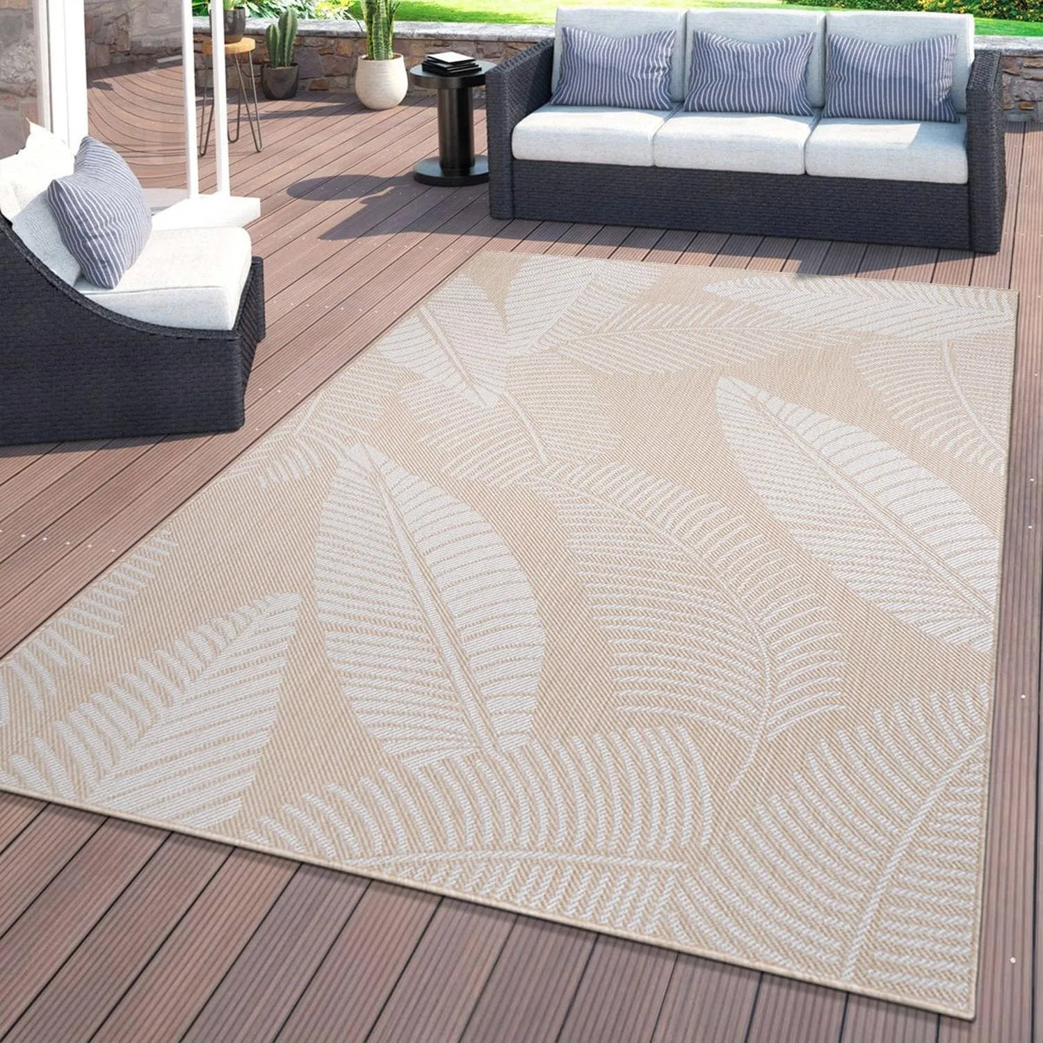 World Rug Gallery Distressed Palm Leaves Textured Flat Weave Indoor/Outdoor Area Rug