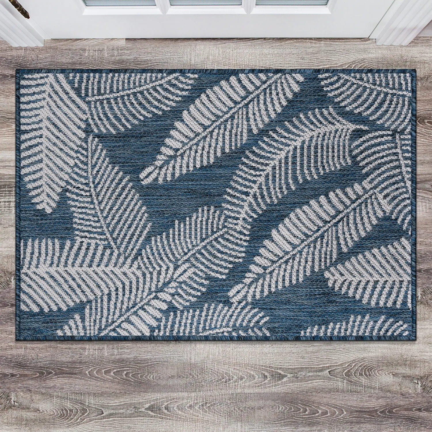 World Rug Gallery Distressed Palm Leaves Textured Flat Weave Indoor/Outdoor Area Rug