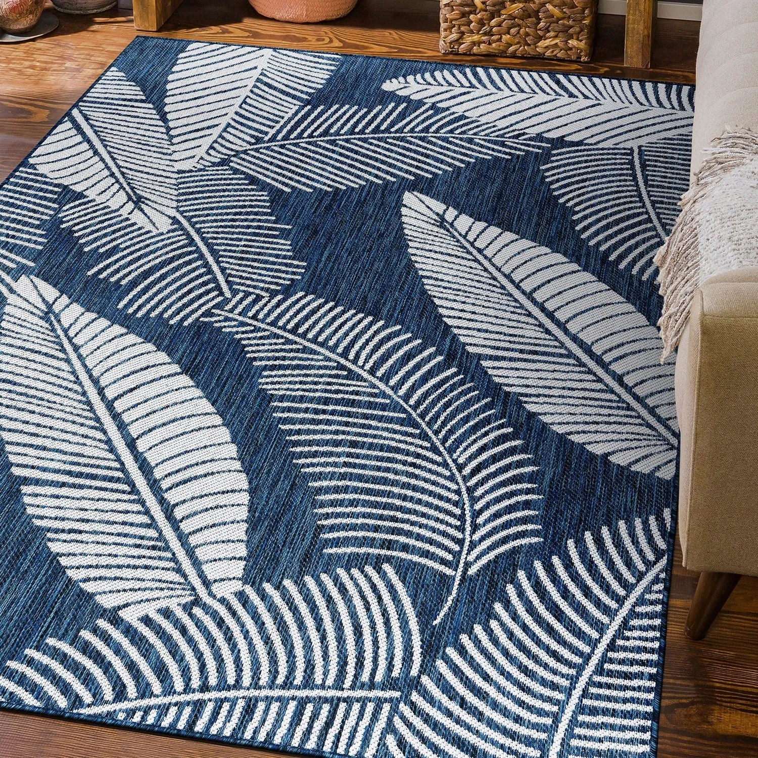 World Rug Gallery Distressed Palm Leaves Textured Flat Weave Indoor/Outdoor Area Rug