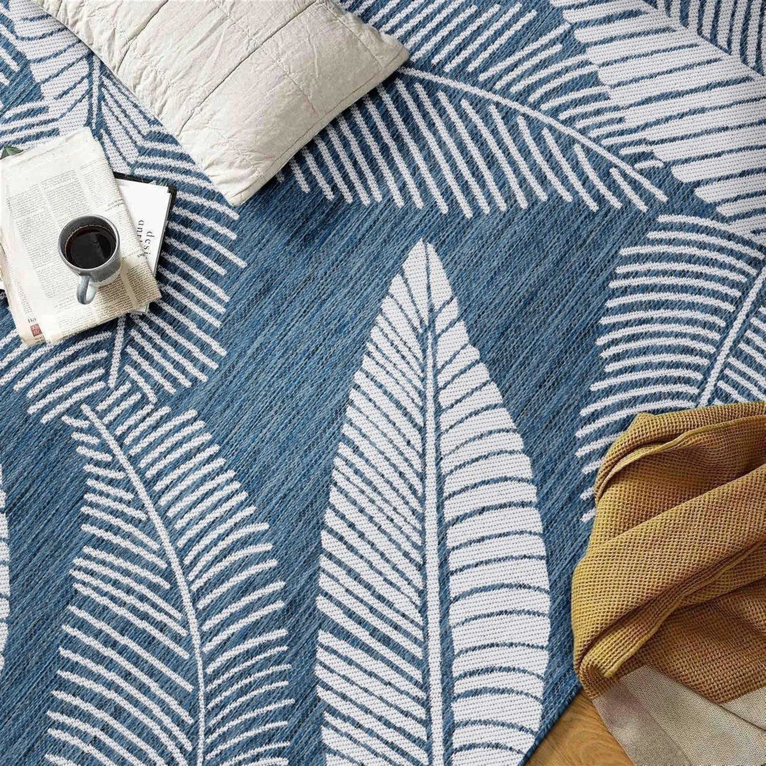 World Rug Gallery Distressed Palm Leaves Textured Flat Weave Indoor/Outdoor Area Rug