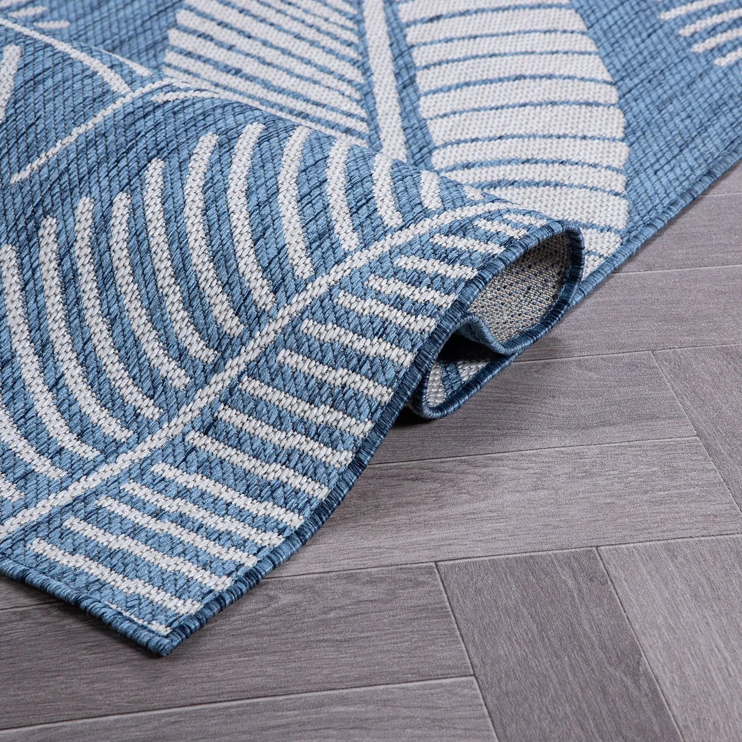 World Rug Gallery Distressed Palm Leaves Textured Flat Weave Indoor/Outdoor Area Rug