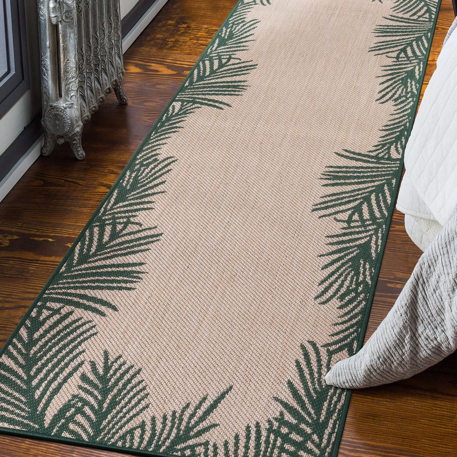 World Rug Gallery Tropical Floral Palm Leaves Textured Flat Weave Indoor/Outdoor Area Rug